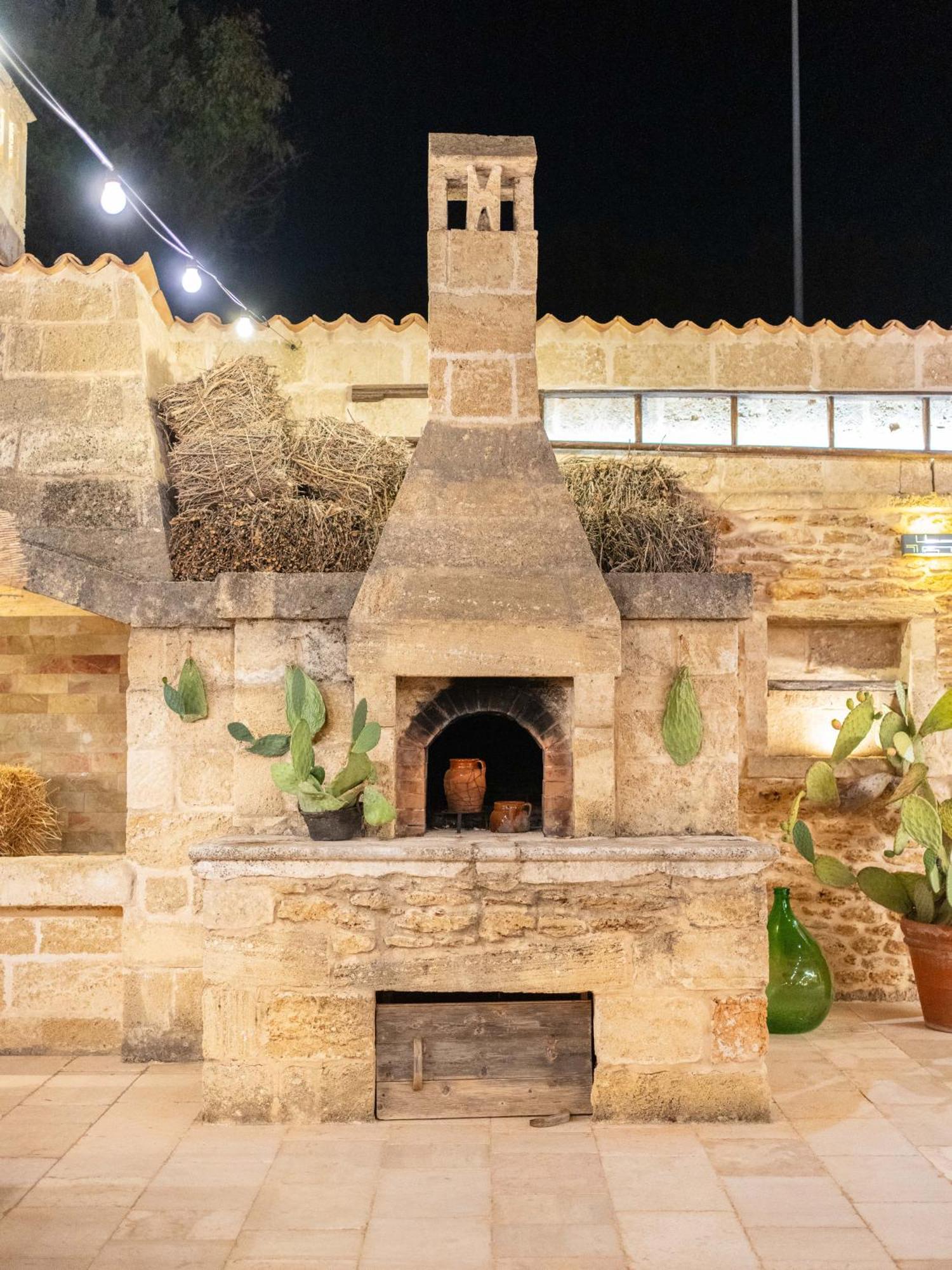 Antica Masseria Martuccio Mesagne Exterior photo